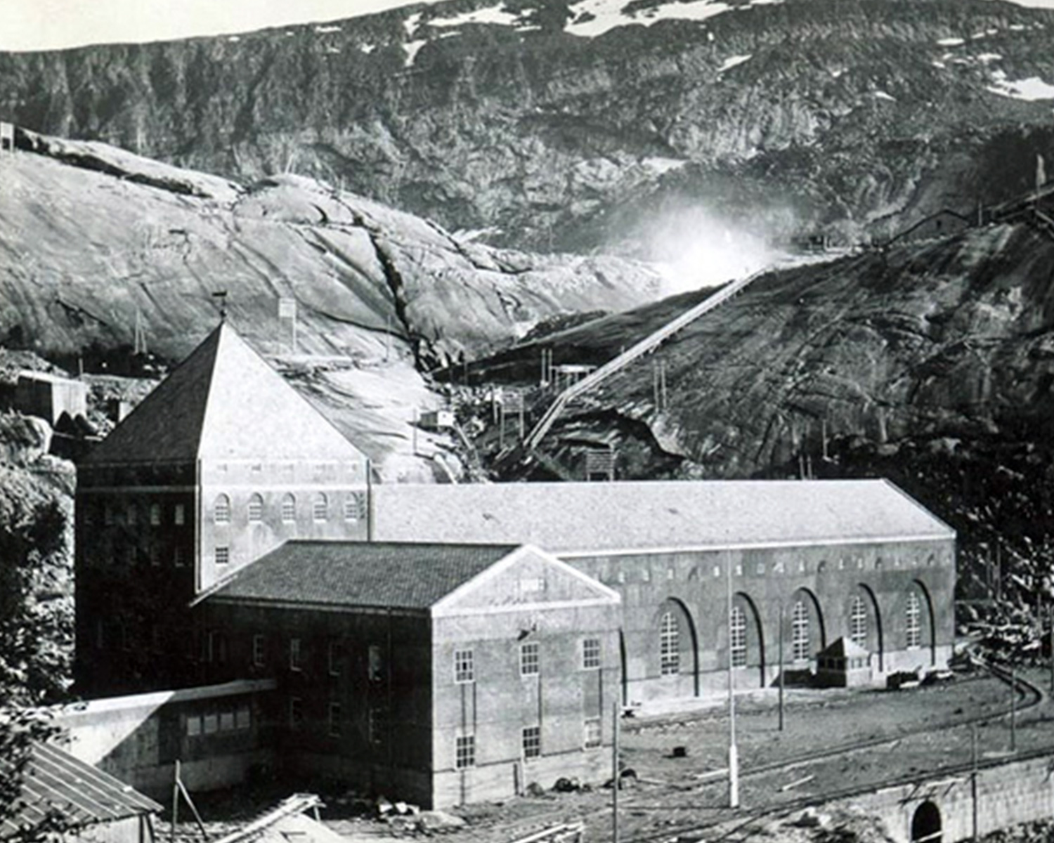Glomfjord power plant, original building 